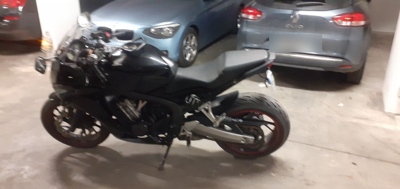Photo HONDA CBR 650