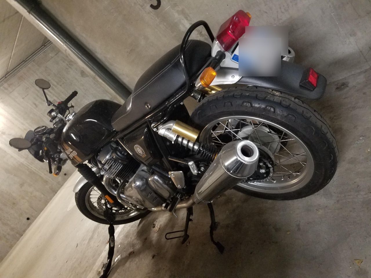 Photo ROYAL ENFIELD 650