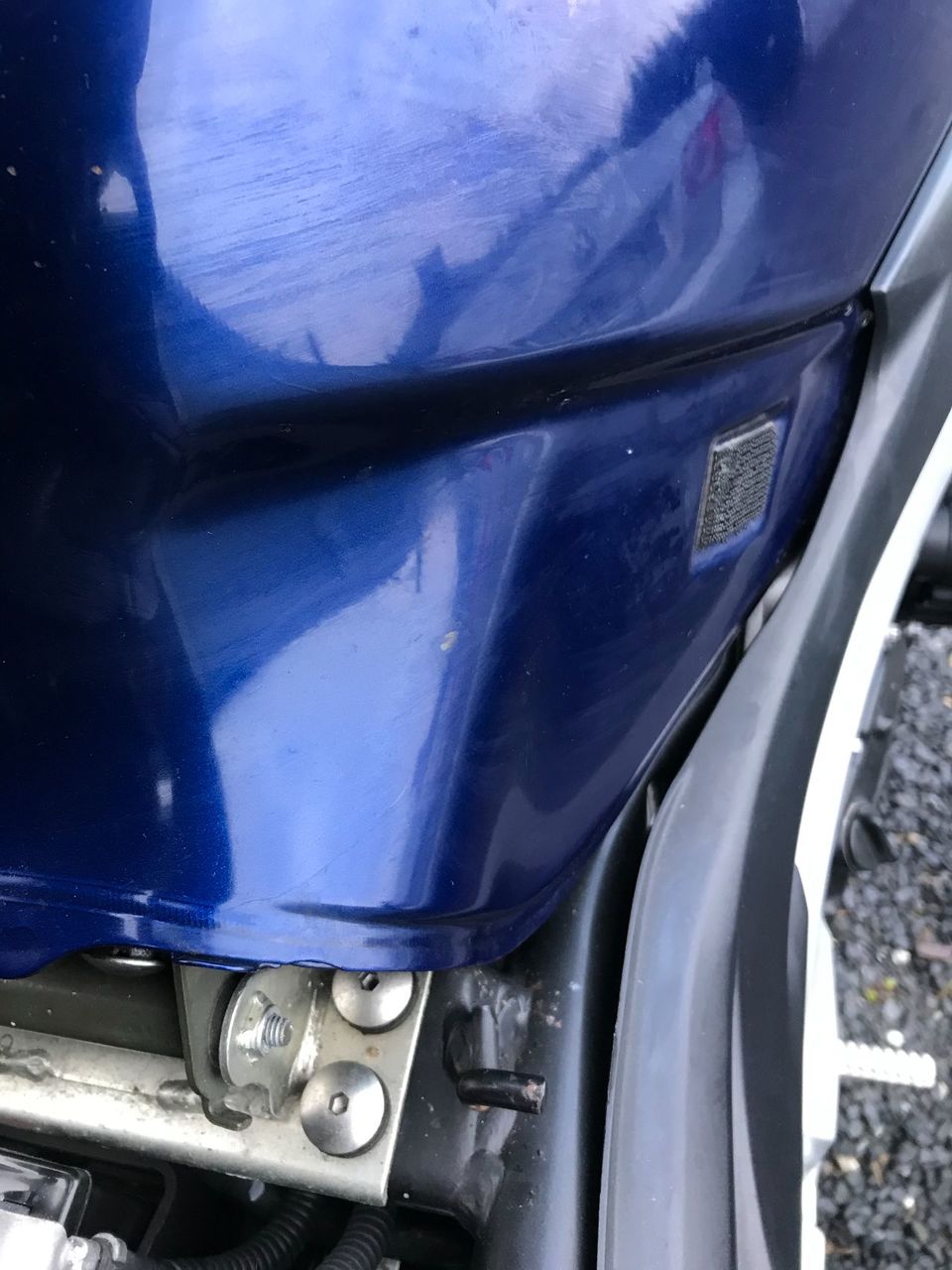Photo SUZUKI GSR 600 U