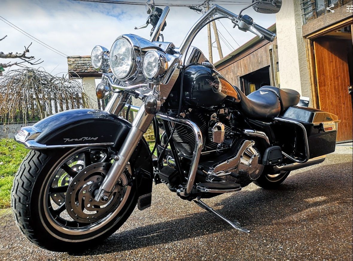 Photo HARLEY DAVIDSON ROAD