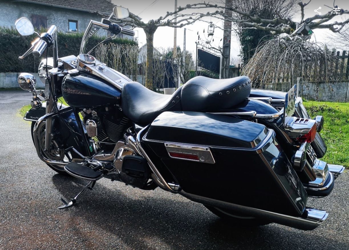 Photo HARLEY DAVIDSON ROAD