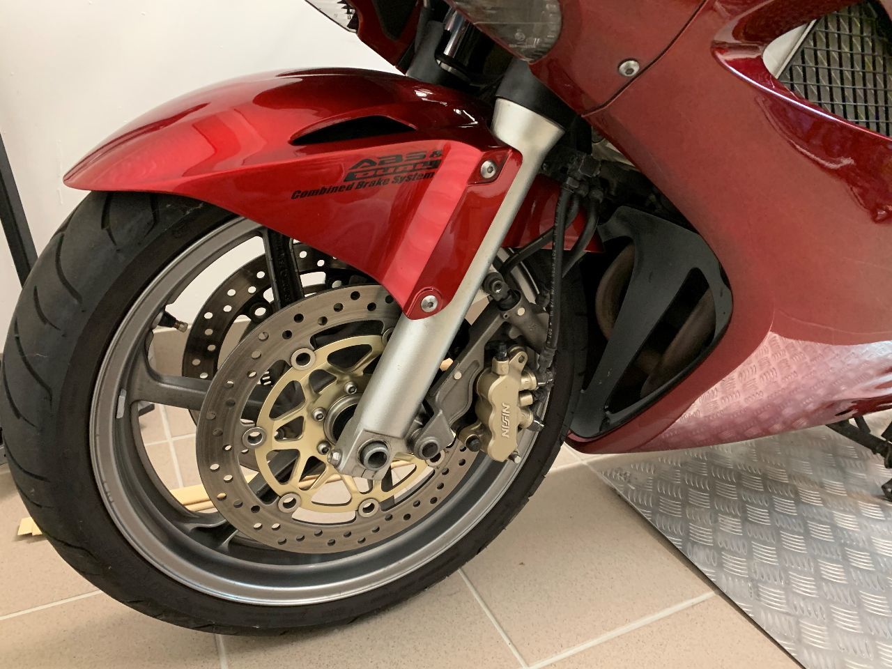 Photo HONDA VFR 800 A