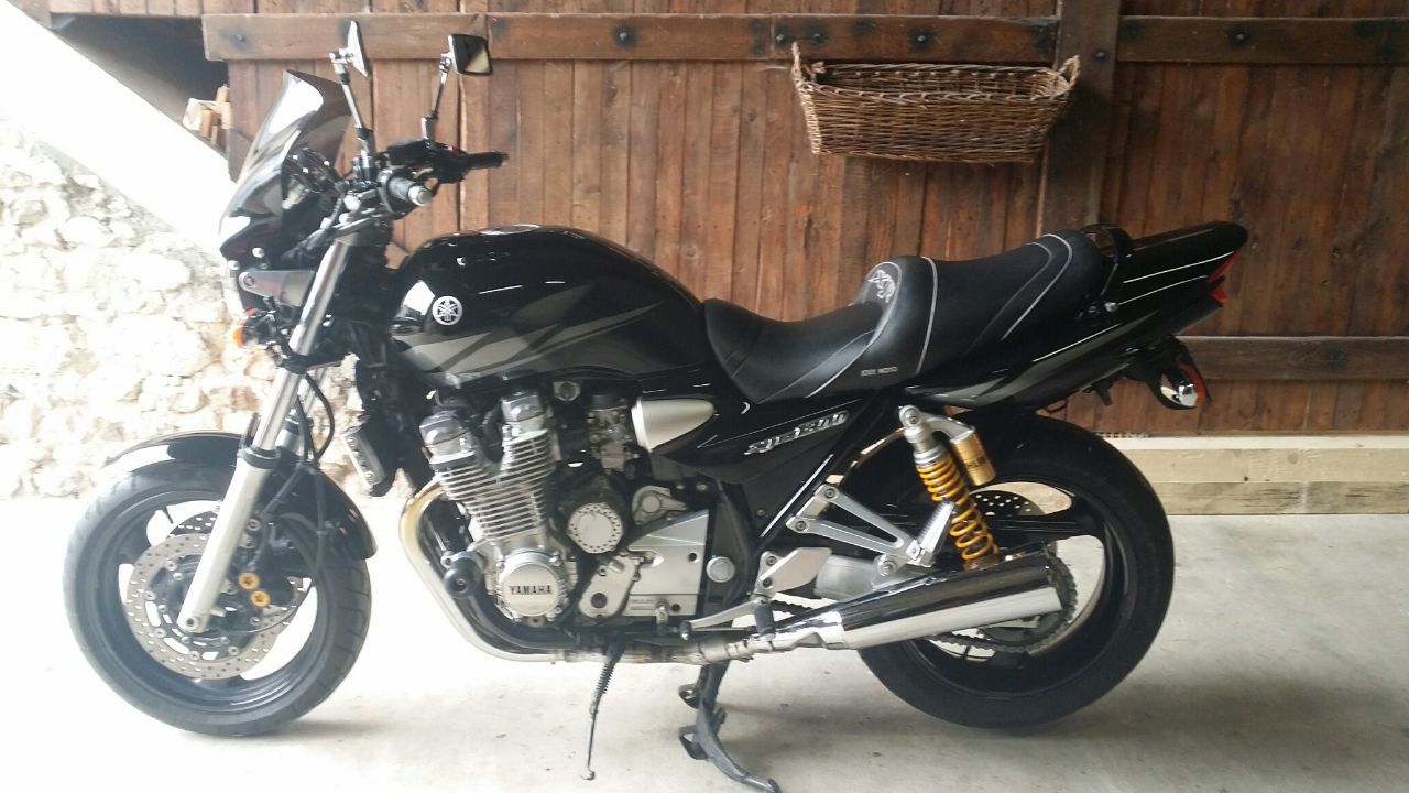 Photo YAMAHA XJR 1300