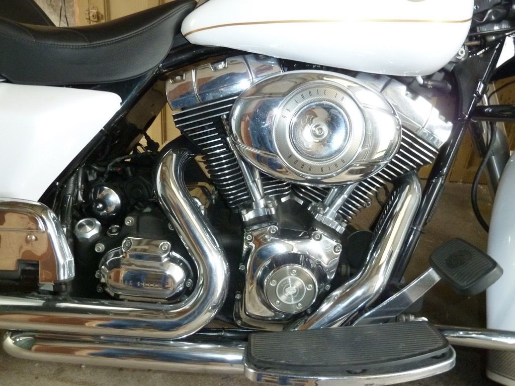 Photo HARLEY DAVIDSON FLH