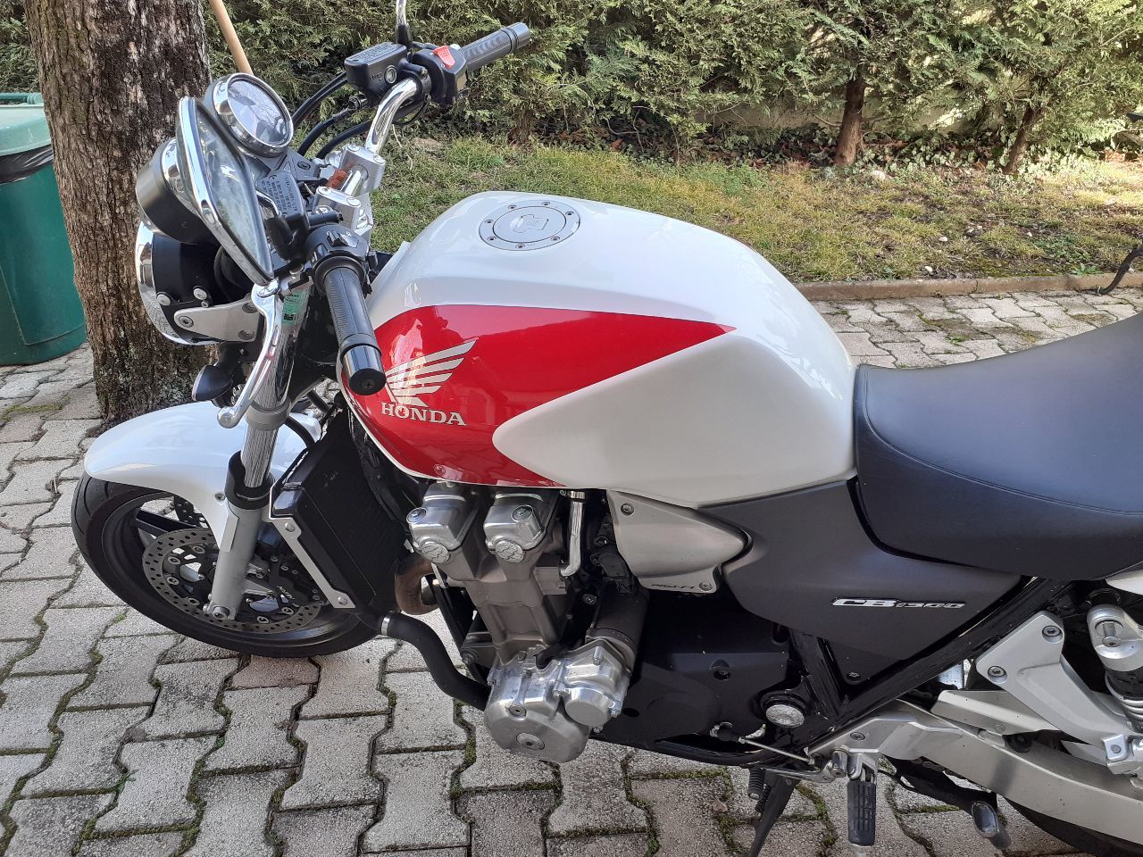 Photo HONDA CB 1300