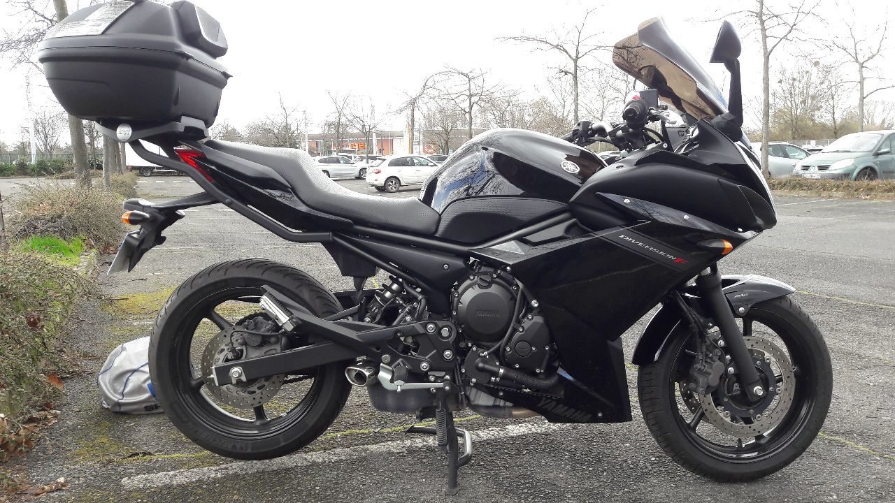 Photo YAMAHA XJ6 F