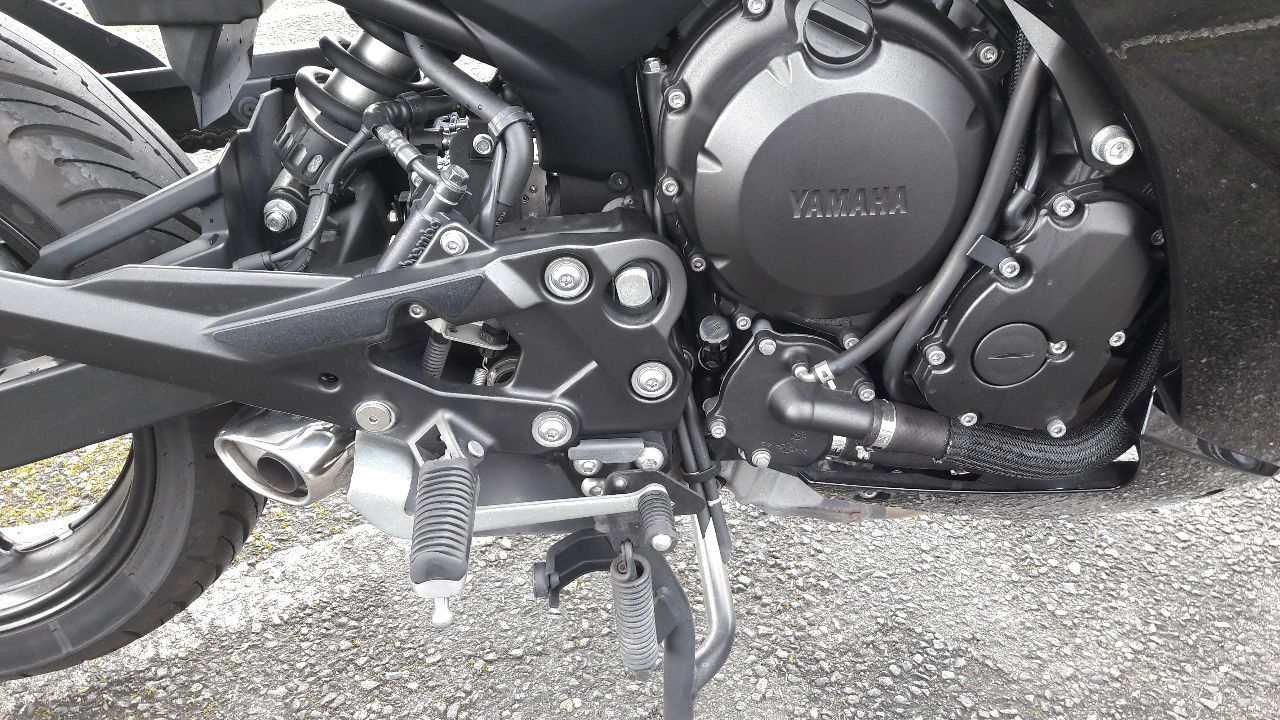 Photo YAMAHA XJ6 F