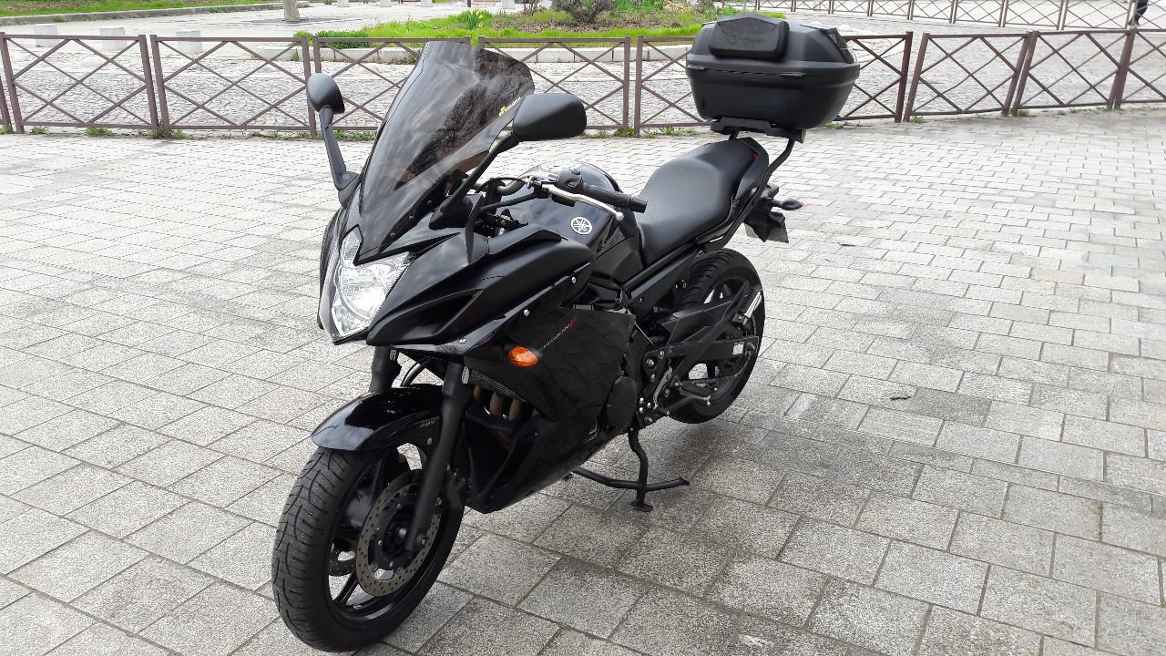 Photo YAMAHA XJ6 F