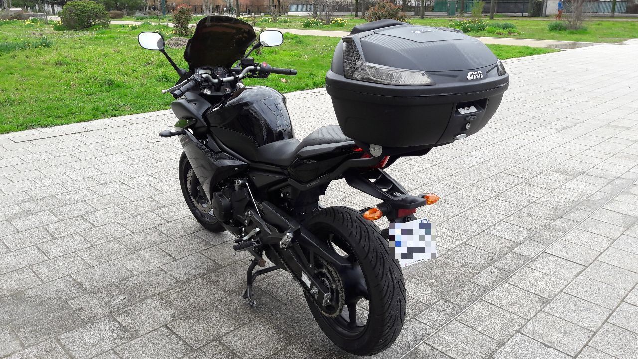 Photo YAMAHA XJ6 F