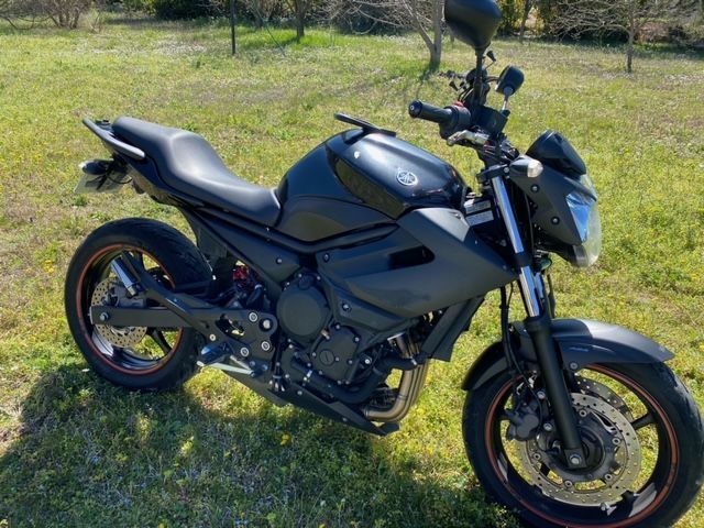 Photo YAMAHA XJ6