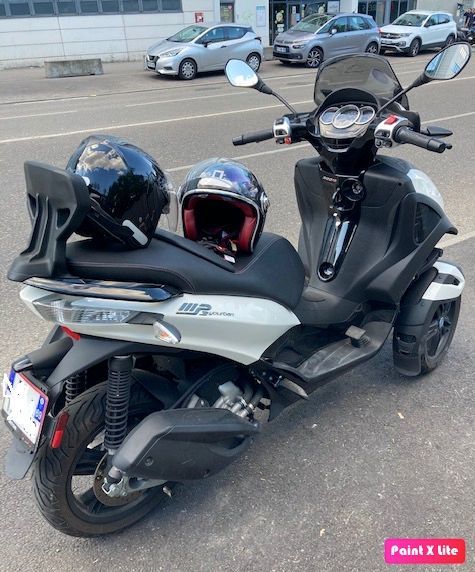 Photo PIAGGIO MP3 300 LT