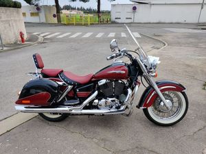 HONDA SHADOW 1100