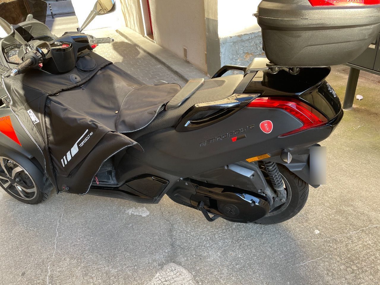 Photo PEUGEOT METROPOLIS