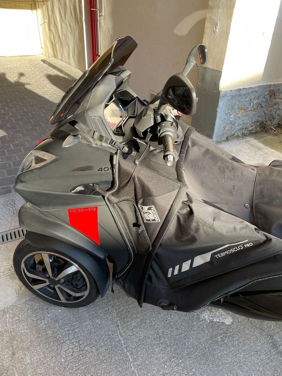 Photo PEUGEOT METROPOLIS