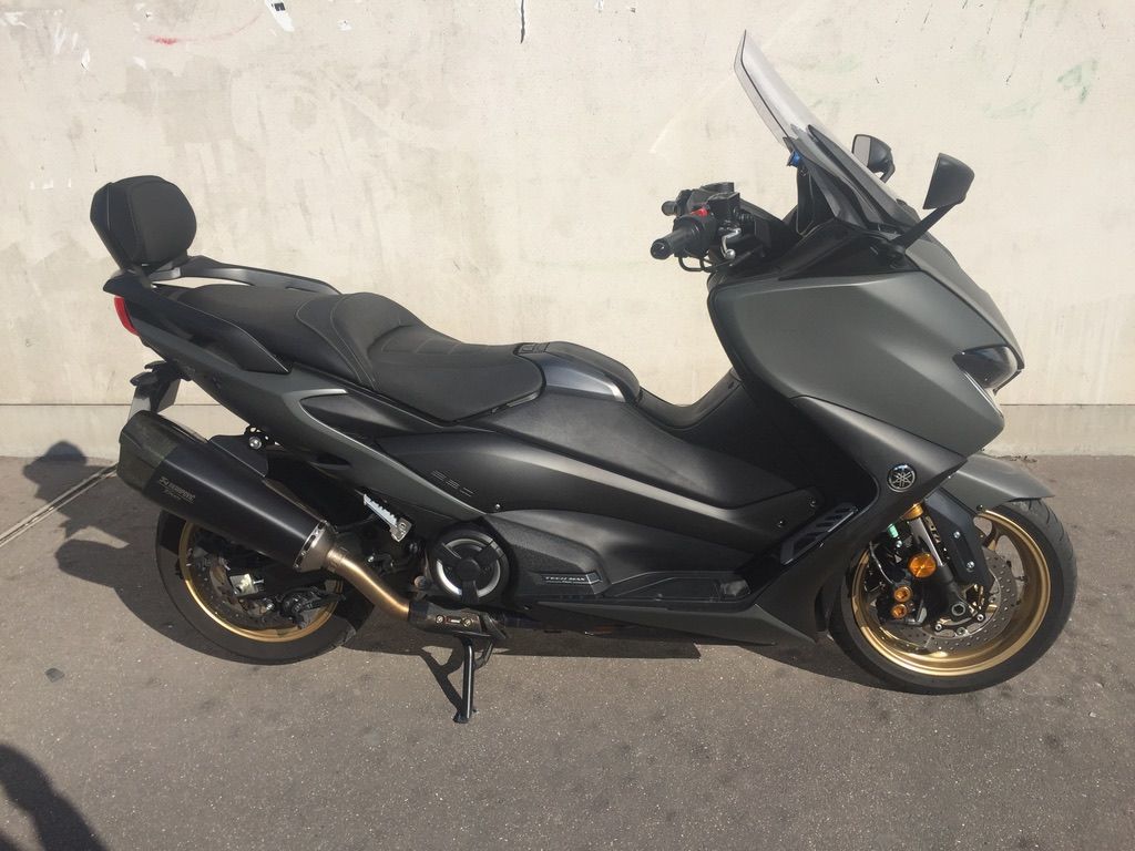 Photo YAMAHA XP 560 D