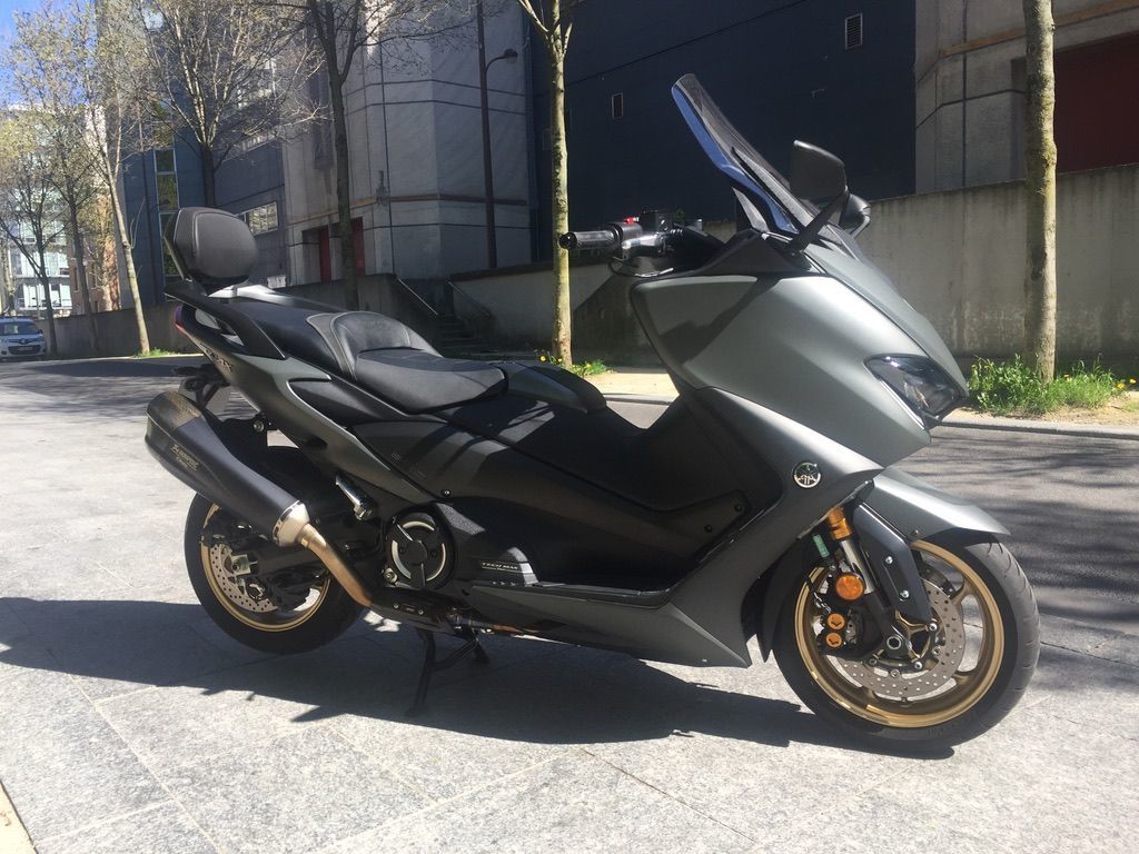 Photo YAMAHA XP 560 D