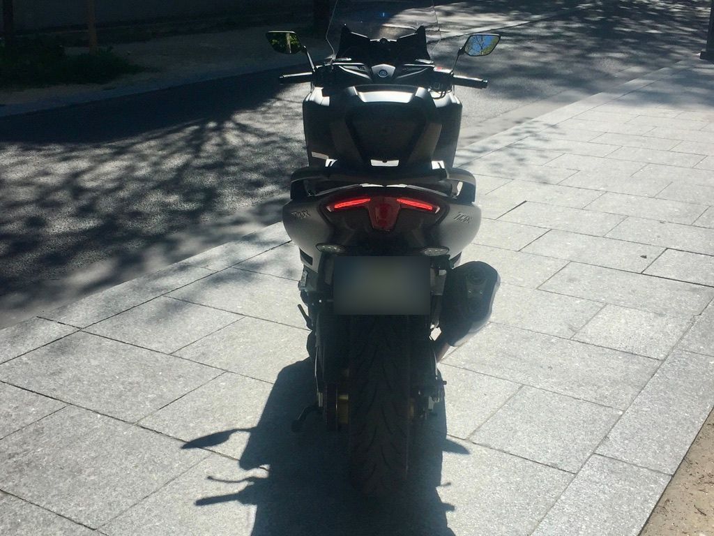 Photo YAMAHA XP 560 D