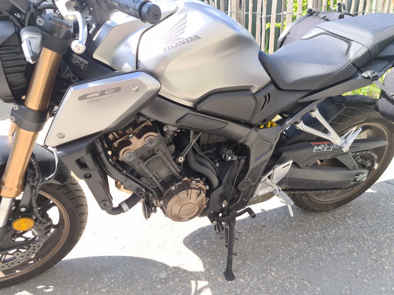 Photo HONDA CB 650 RA