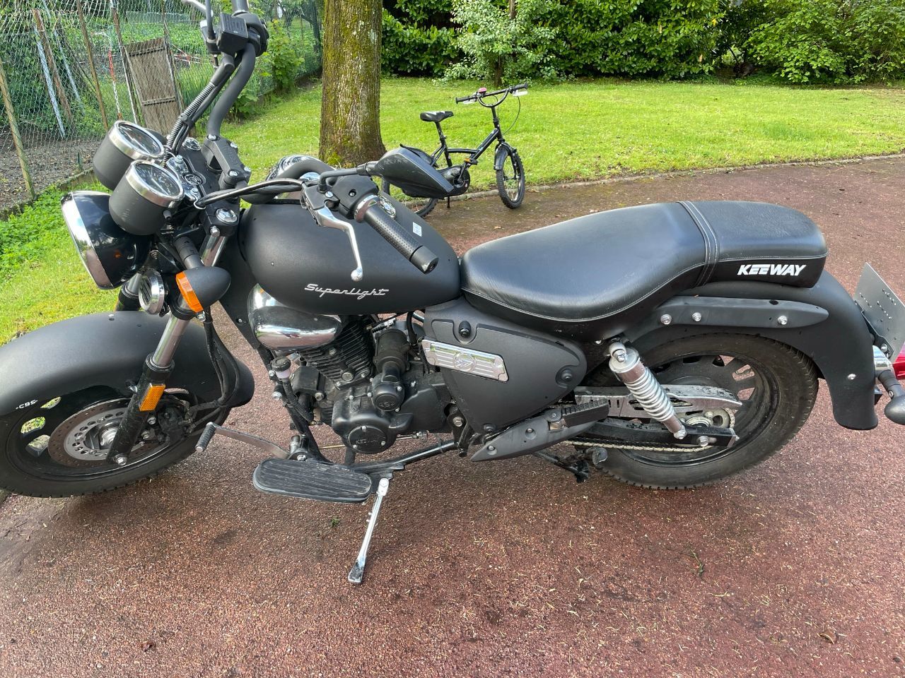 Photo KEEWAY 125
