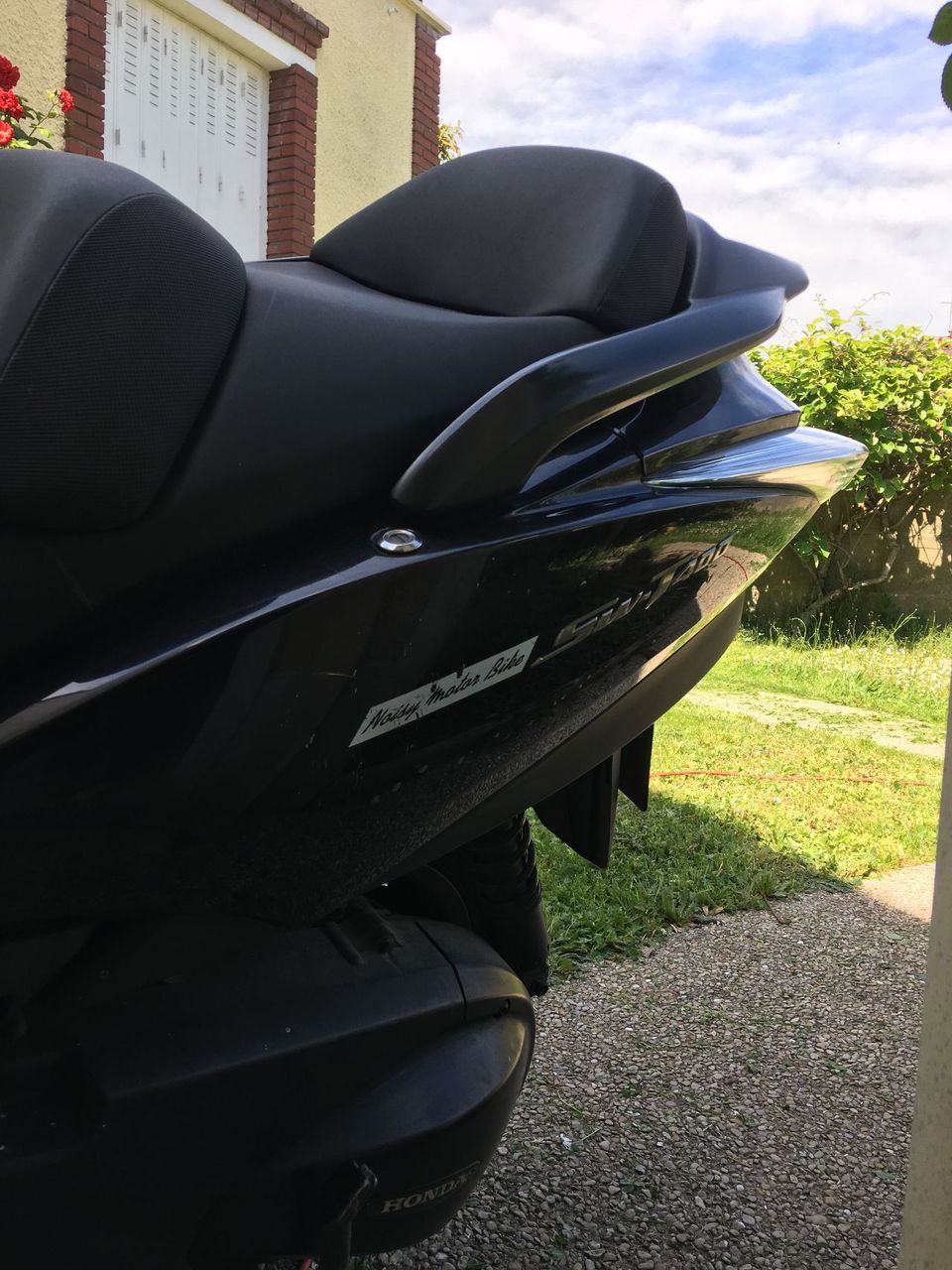 Photo HONDA FJS 400 A