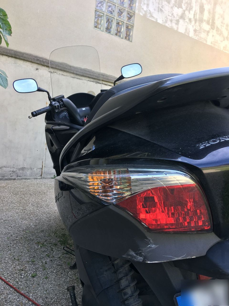 Photo HONDA FJS 400 A