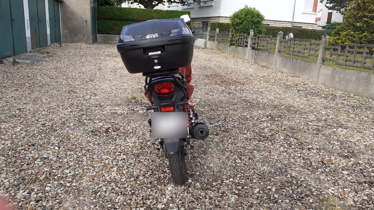Photo HONDA CB 125 F