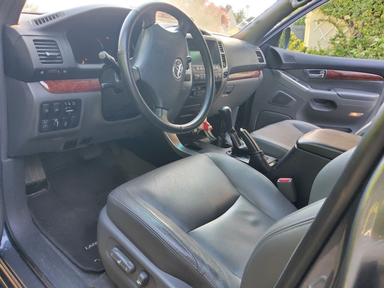 Photo TOYOTA LAND CRUISER