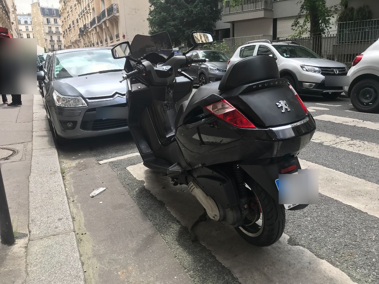 Photo PEUGEOT SATELIS