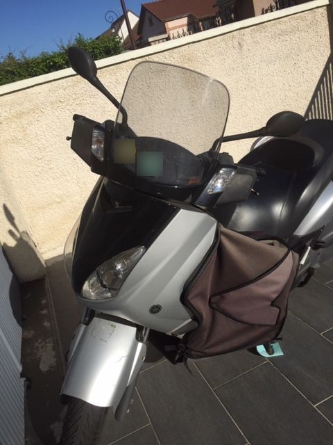 Photo YAMAHA YP 125 R