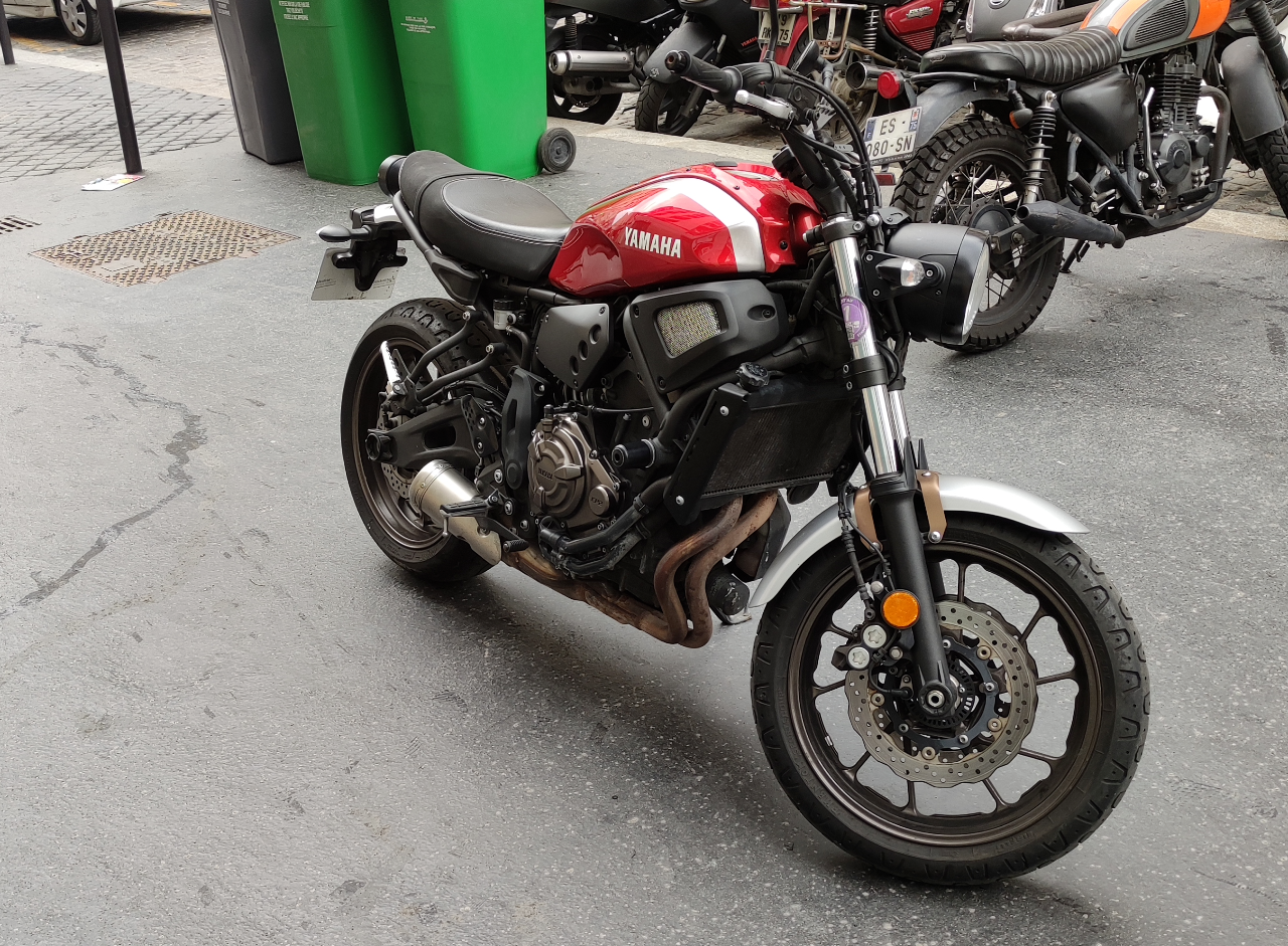 Photo YAMAHA XSR 700