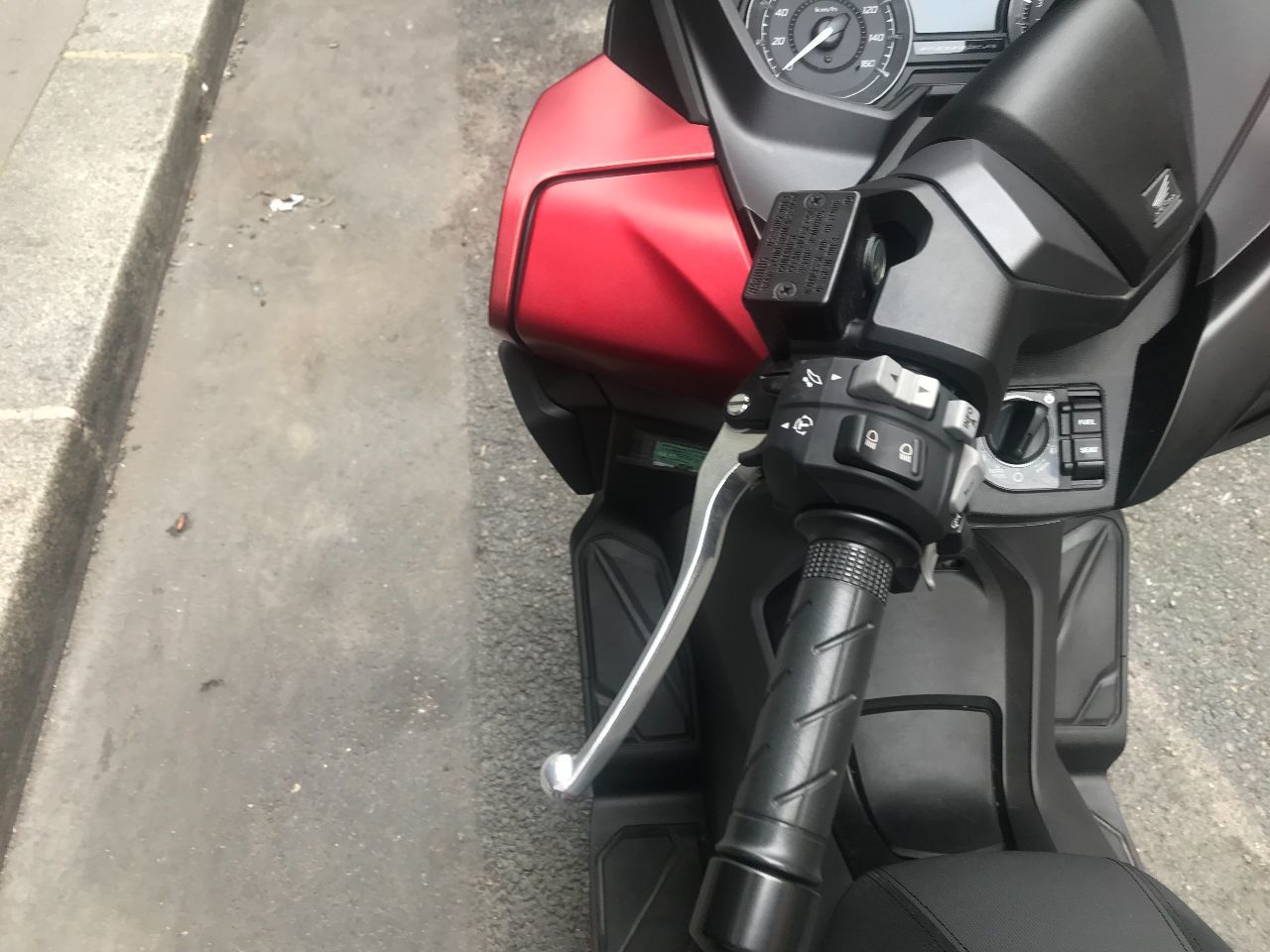 Photo HONDA NSS 125 AD