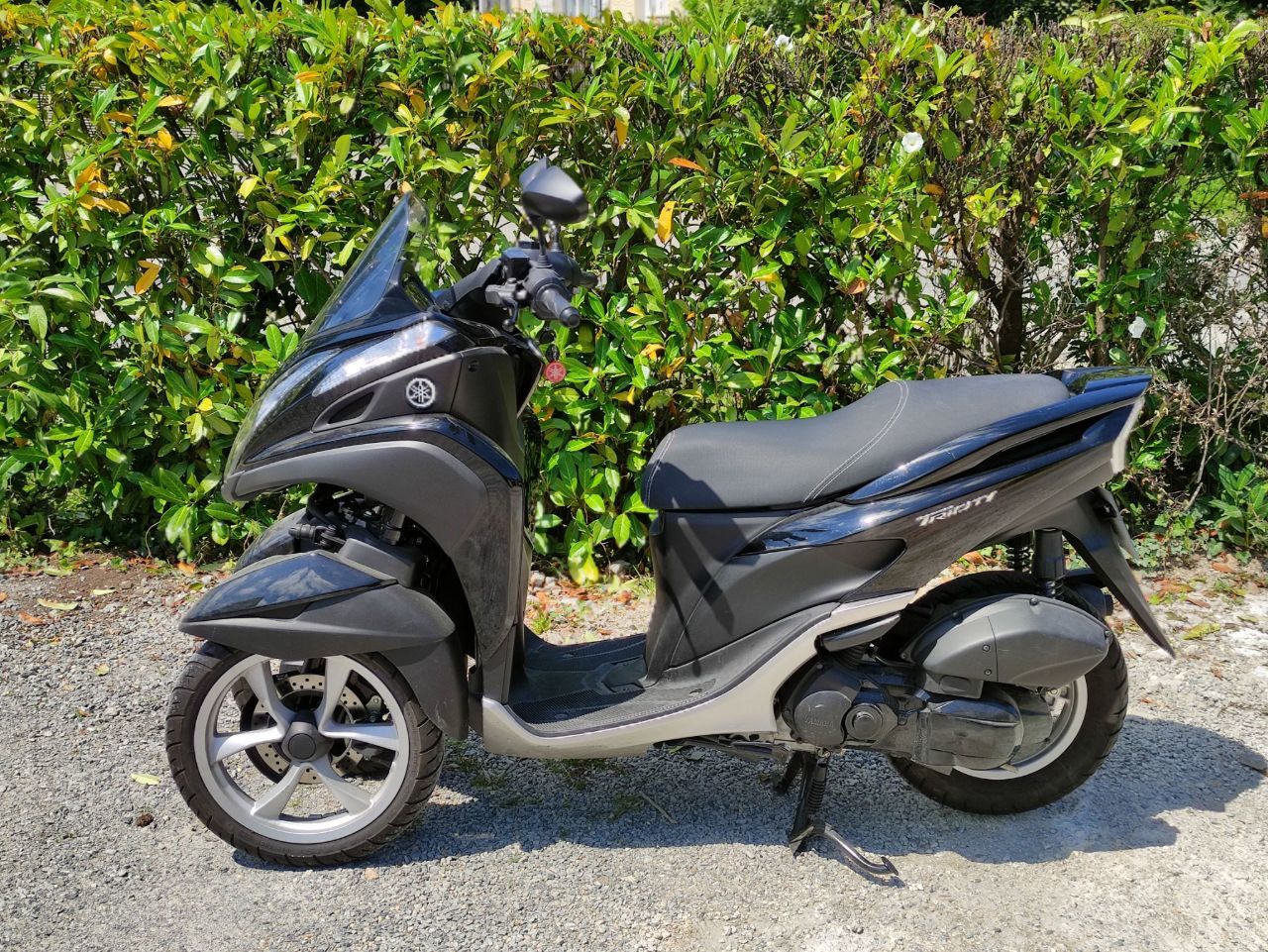 Photo YAMAHA MW 125