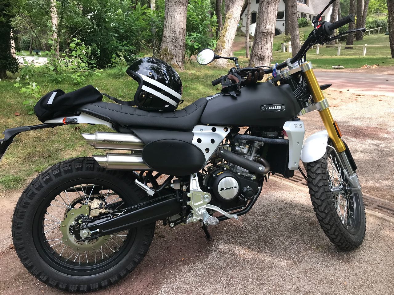 Photo FANTIC CABALLERO 125