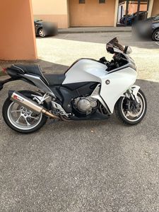 HONDA VFR 1200 F