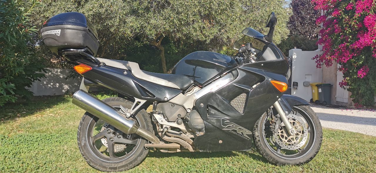 Photo HONDA VFR 800 FI