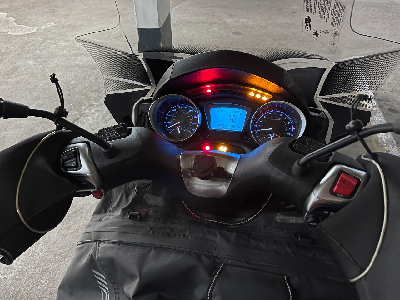 Photo PIAGGIO MP3 300 HPE