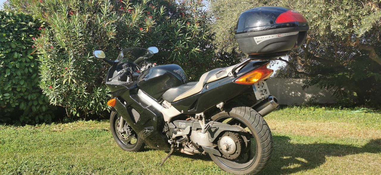 Photo HONDA VFR 800 FI