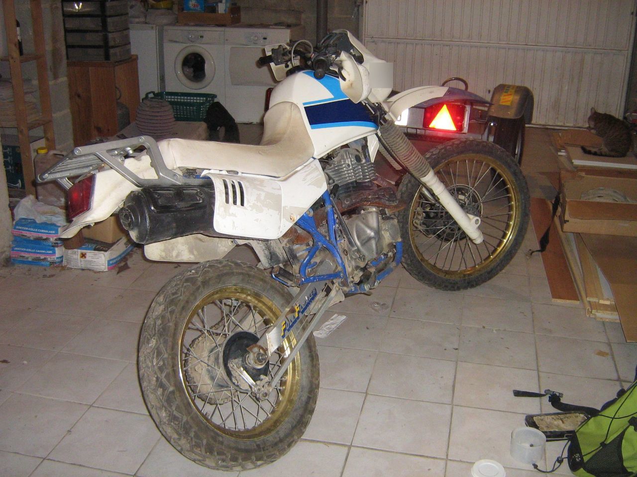 Photo SUZUKI DR 600