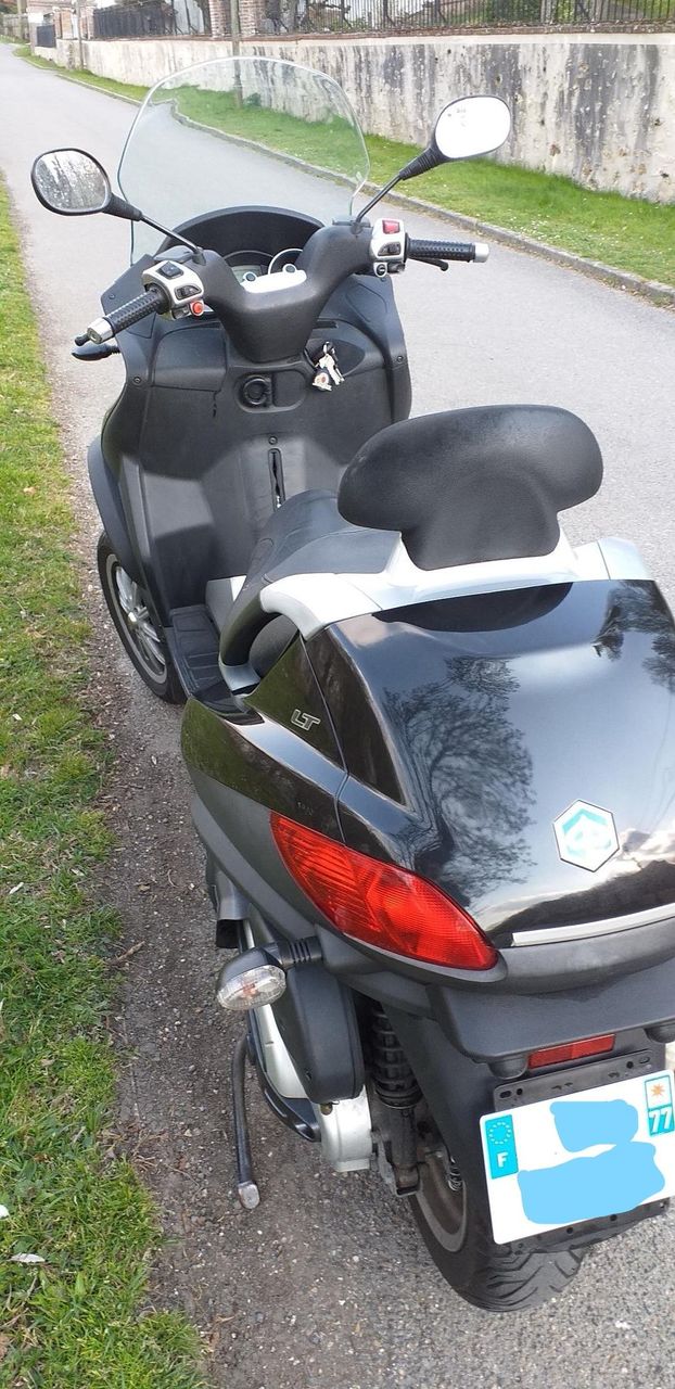 Photo PIAGGIO MP3 400 LT