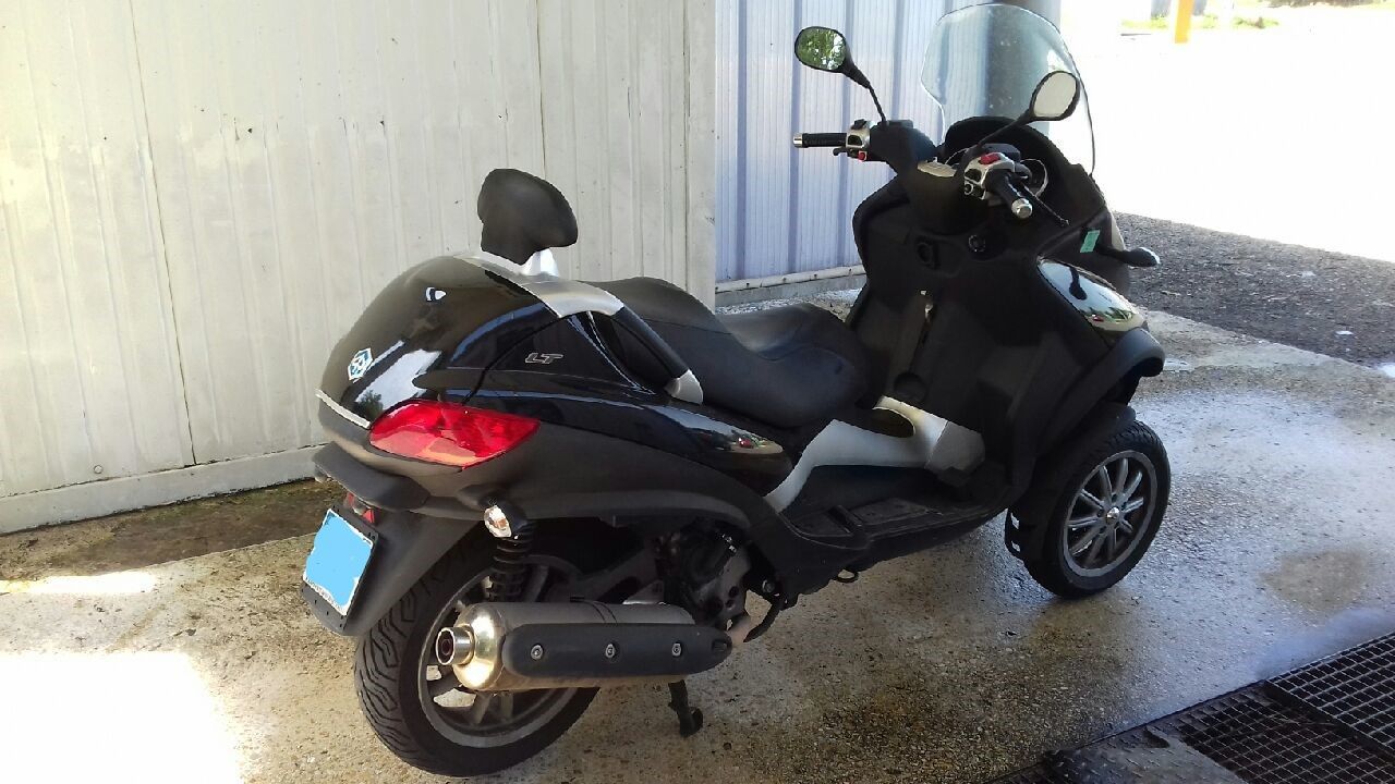 Photo PIAGGIO MP3 400 LT