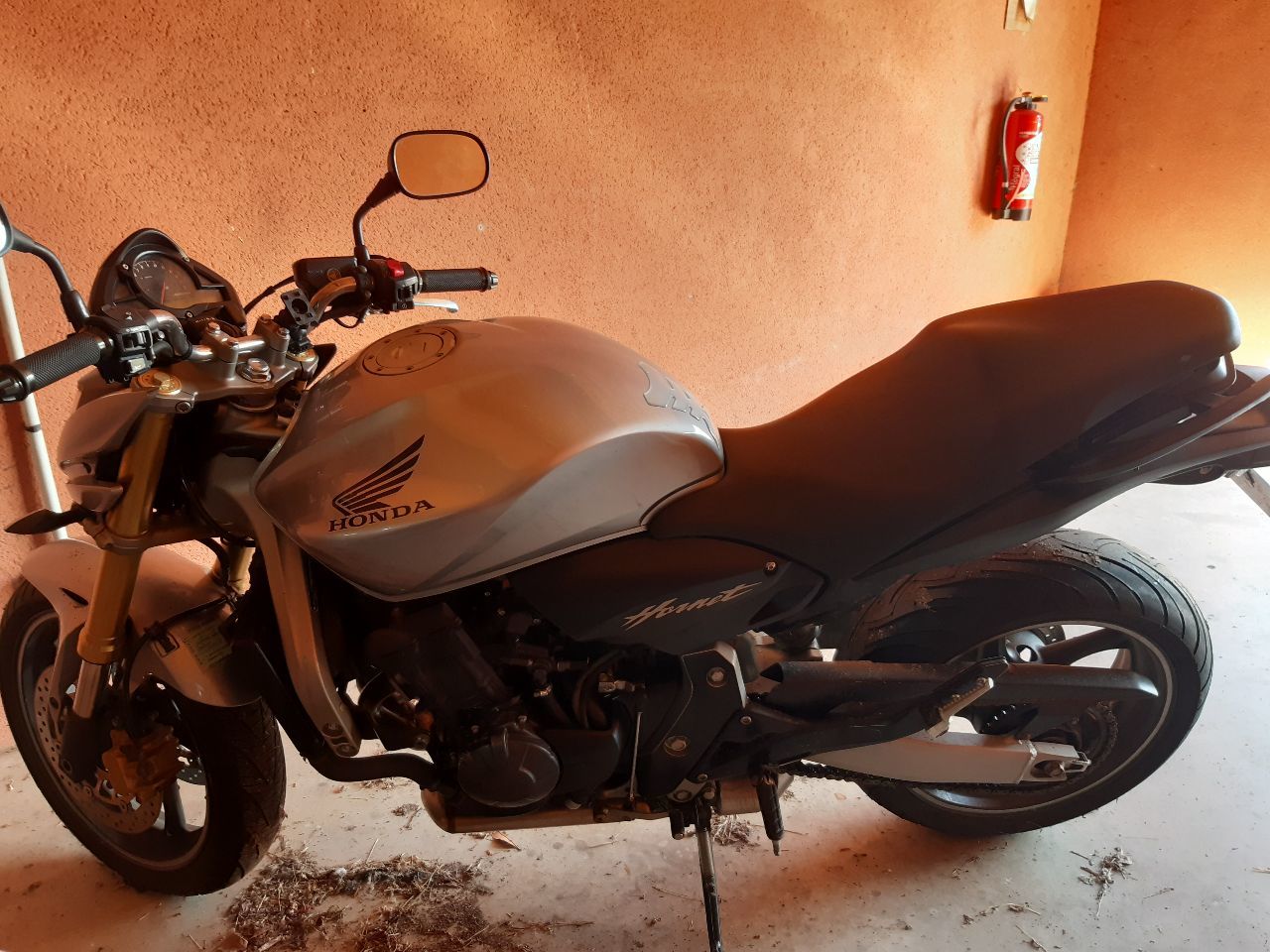 Photo HONDA CB 600 F