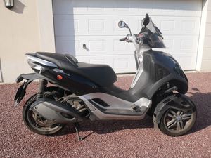PIAGGIO MP3 300 LT YOURBAN