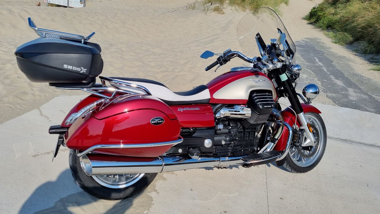 Photo MOTO GUZZI CALIFORNIA