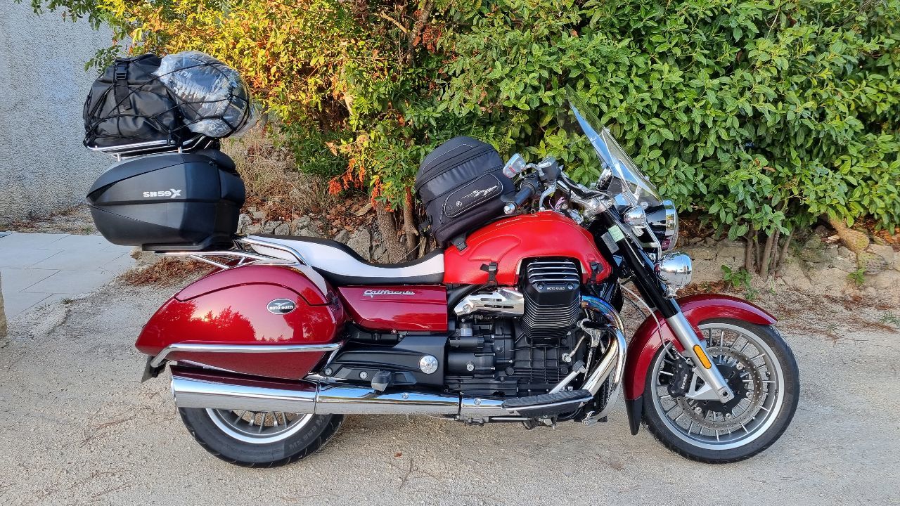 Photo MOTO GUZZI CALIFORNIA