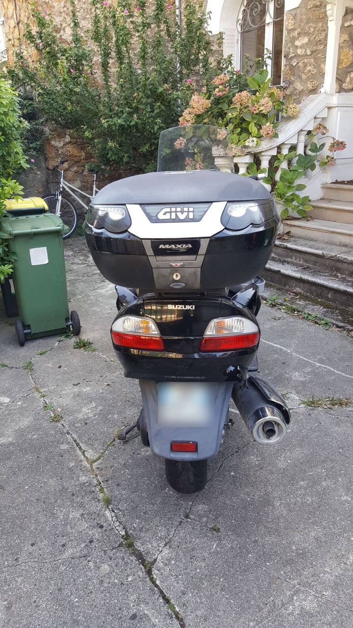 Photo SUZUKI BURGMAN 650