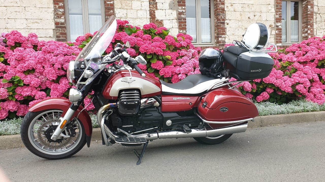 Photo MOTO GUZZI CALIFORNIA