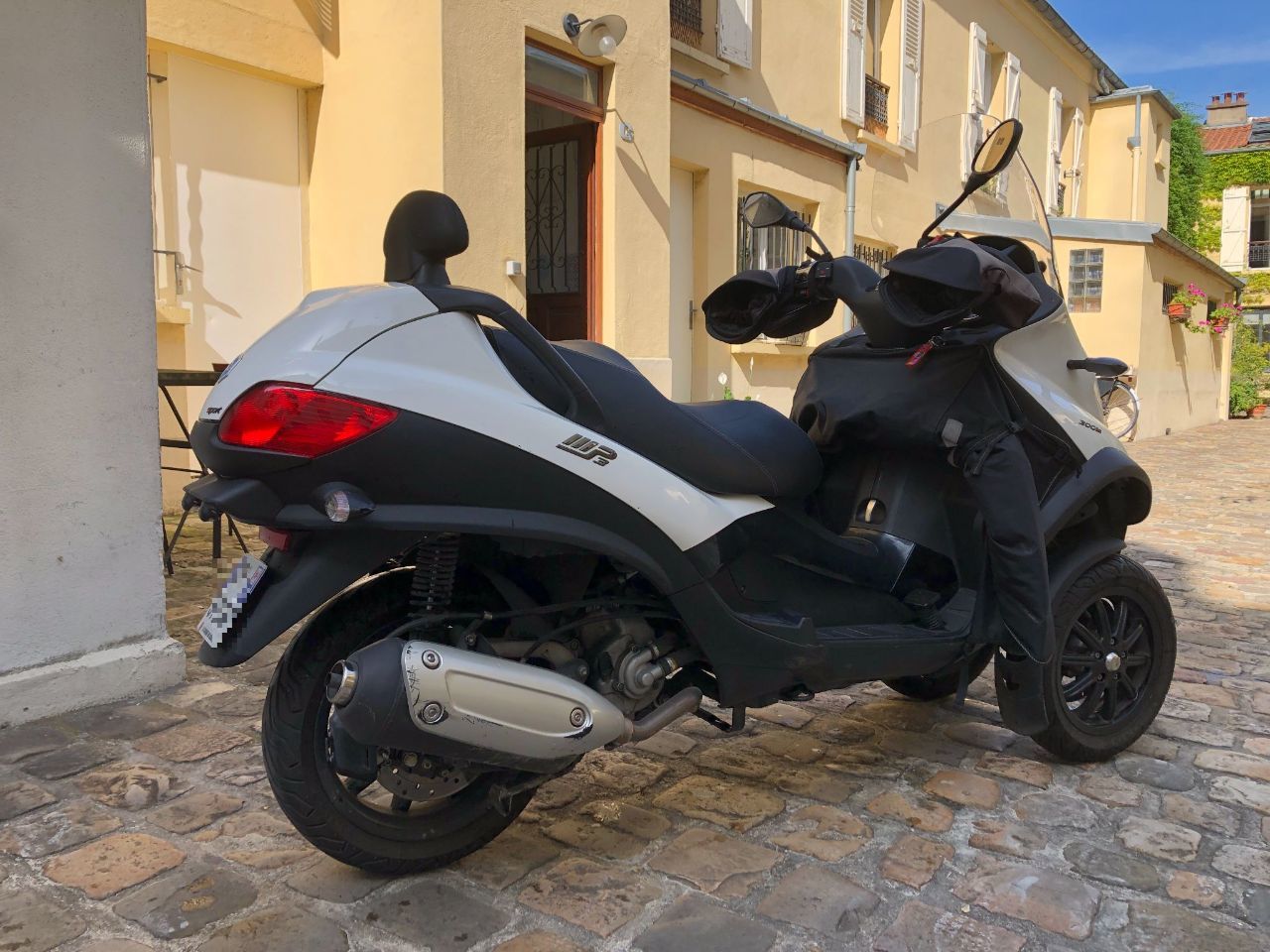 Photo PIAGGIO MP3 300 LT