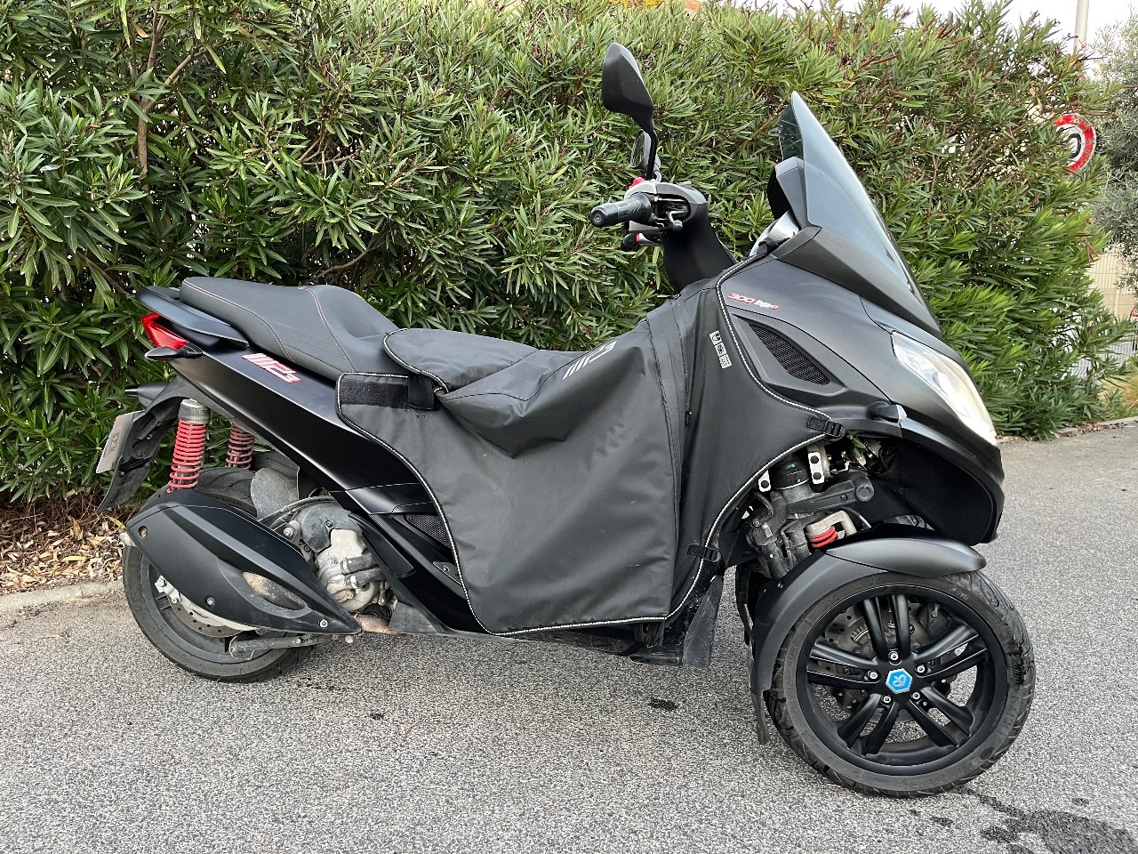 Photo PIAGGIO MP3 300 HPE