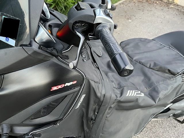 Photo PIAGGIO MP3 300 HPE