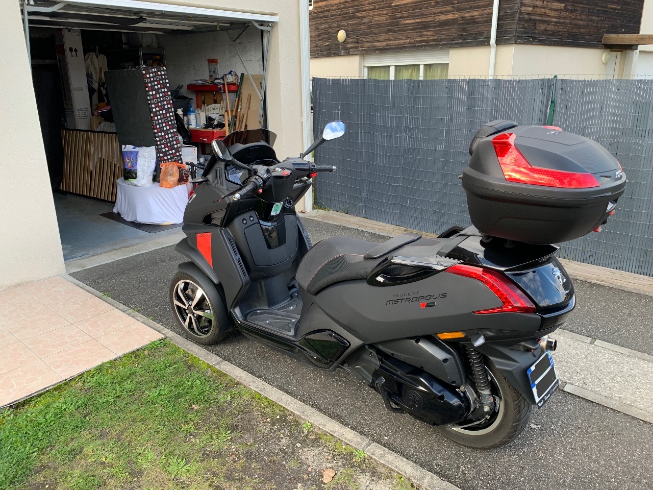 Photo PEUGEOT METROPOLIS